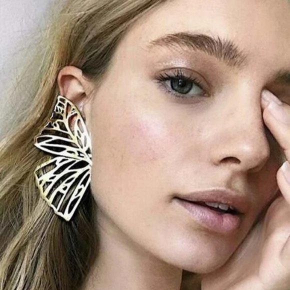 Nikkiwallflower Jewelry - *Lady* Butterfly Wing Earrings